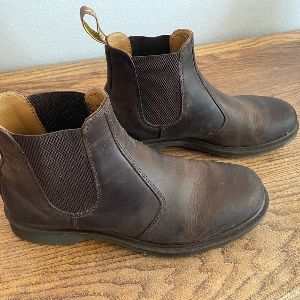 Dr Marten Chelsea boot